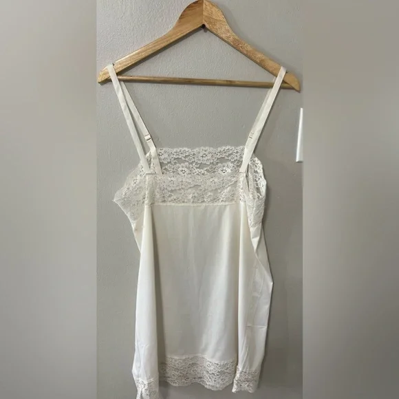 Vintage Connection by Maidenform Slip Dress — Size 36 (M) — Ivory Lace Trim — - Picture 2 of 8